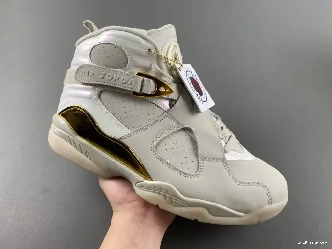Reps LUCY Champagne Retro Jordan 8 832821-030 0408